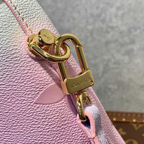 Replica Louis Vuitton Marshmallow LV M46080 8