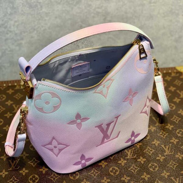 Replica Louis Vuitton Marshmallow LV M46080 9