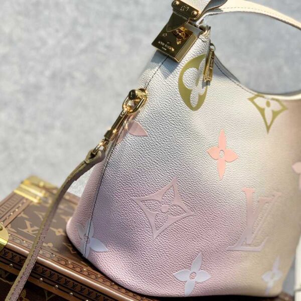 Replica Louis Vuitton Marshmallow LV M59861 7