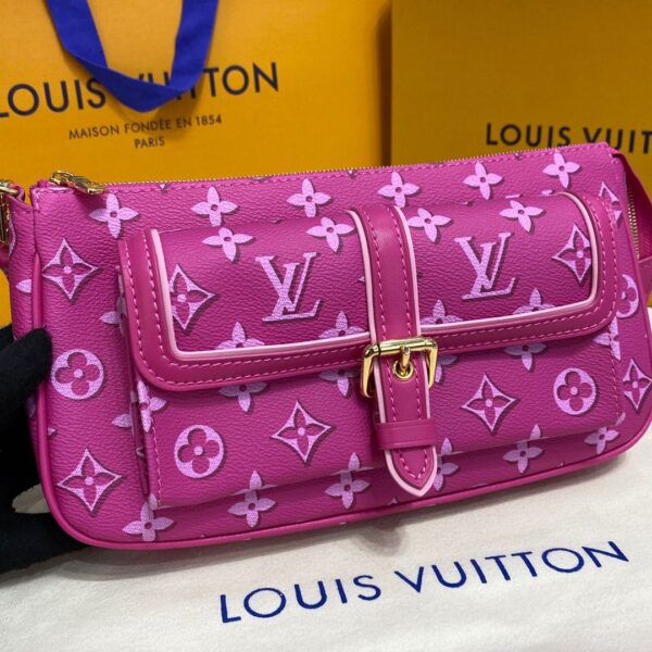 Replica Louis Vuitton Maxi Multi Pochette Accessoires LV M46161 6