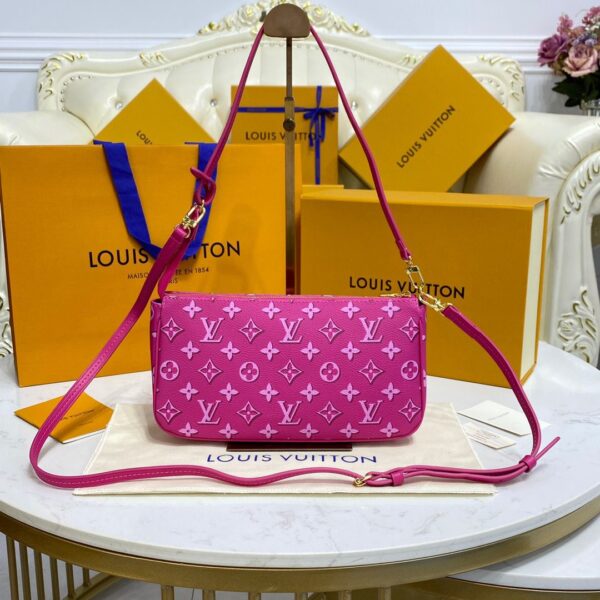 Replica Louis Vuitton Maxi Multi Pochette Accessoires LV M46161 8