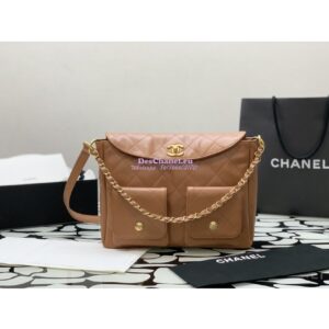 Replica Chanel 24SS Large Hobo Handbag Shiny Calfskin AS4668 Camel