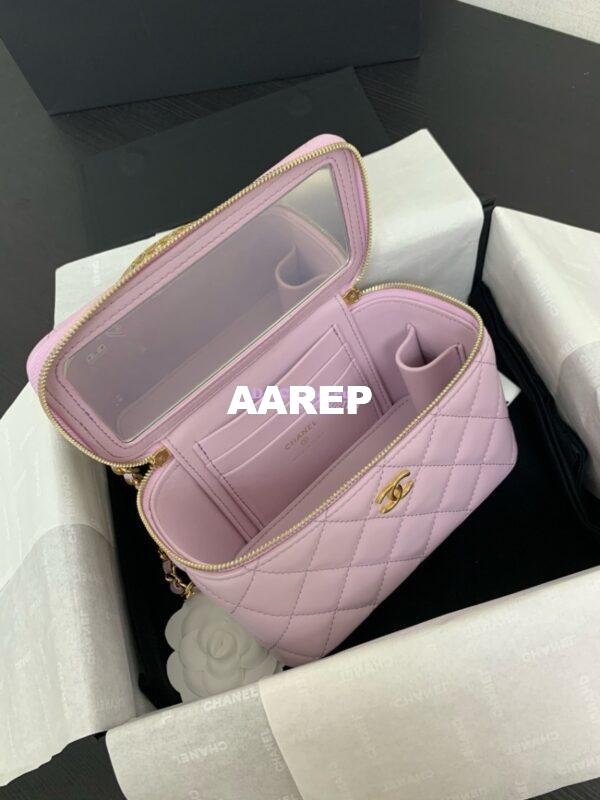 Replica Chanel Lambskin Clutch With Chain with Resin Gold Handle AP3768 Light Pink 10