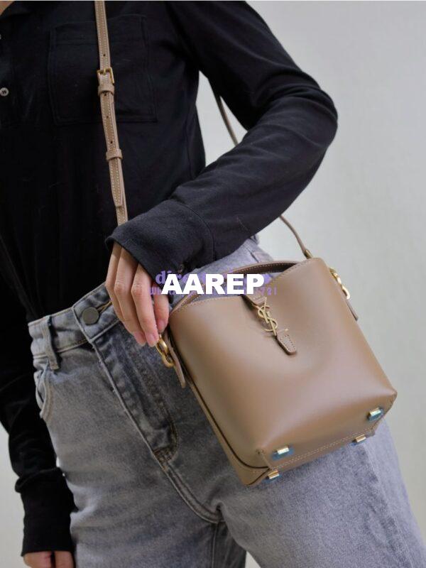 Replica YSL Saint Laurent Small Le 37 in Shiny Leather 7490362 Fox 16