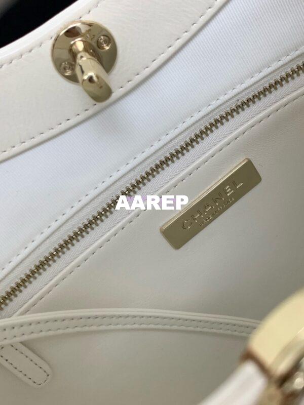 Replica Chanel Medium 31 Shopping Bag in Shiny Lambskin AS4853 White 10