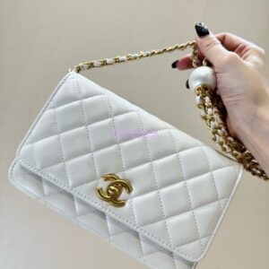 Replica Chanel 24P Wallet on Chain WOC AP3964 Lambskin with Imitation Pearls White 2