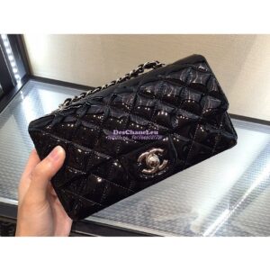 Replica Chanel Quilted Small Classic Flap Bag 20cm Patent Calfskin Black