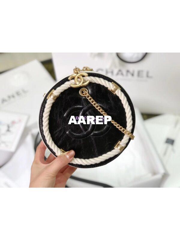 Replica Chanel En Vogue Small Round Bag in Bi-Colour AS0075 4