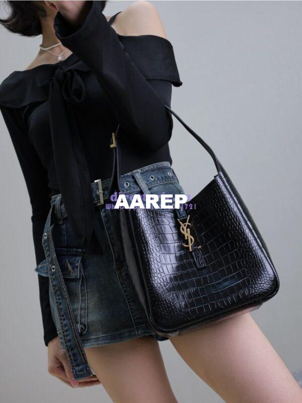 Replica YSL Saint Laurent Le 5 À 7 Supple Small In Crocodile-embossed Shiny Leather 713938 Black 3