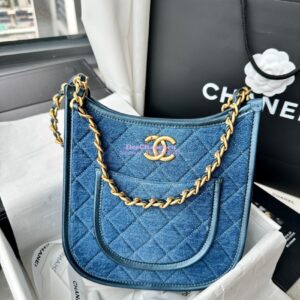Replica Chanel Hobo Handbag Washed Denim AS4532 Denim Blue 2