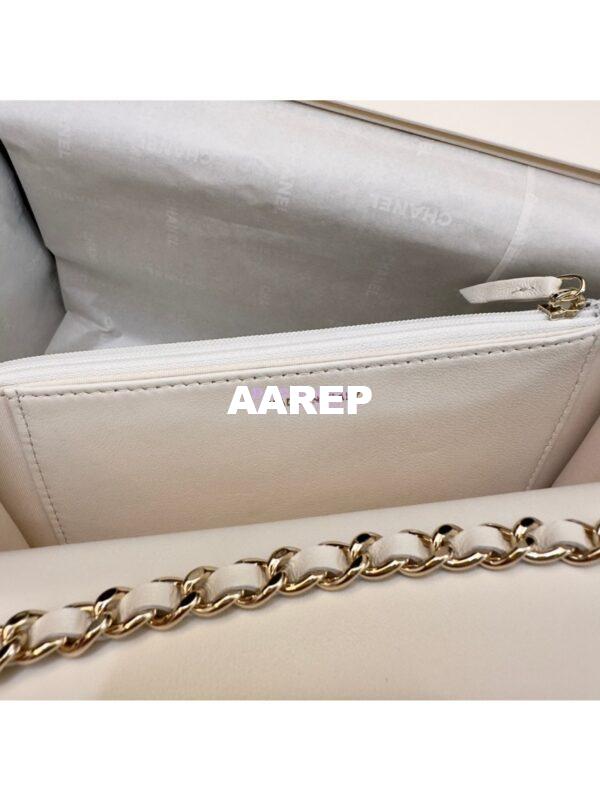 Replica Chanel 24SS SLG Wallet On Chain in Lambskin Diamante A80982 White 10