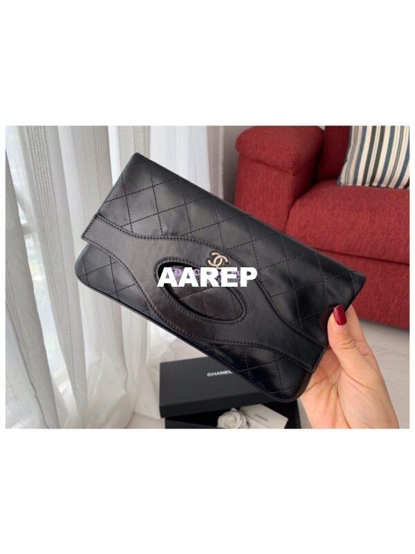 Replica Chanel 31 Pouch A70520 Black 3