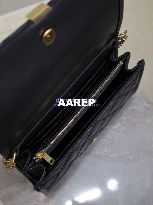 Replica YSL Saint Laurent Becky Chain Wallet In Diamond-quilted Lambskin 585031 Black 9