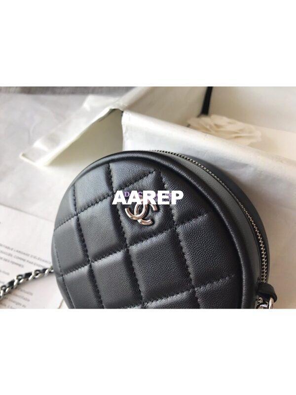 Replica Chanel Round Classic Chain Clutch A70657 Lambskin 12