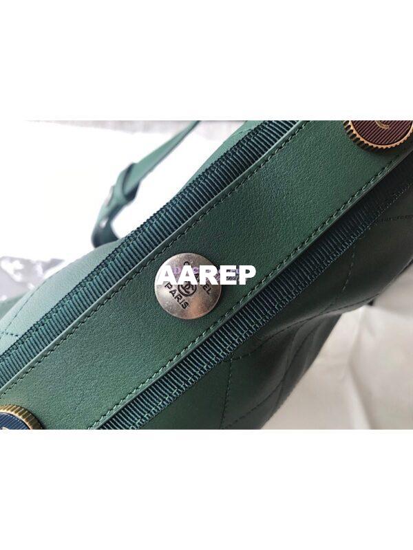 Replica Chanel Calfskin Hobo Bag A57576 Green 9