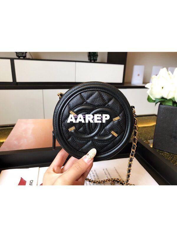 Replica Chanel CC Filigree Round Clutch Chain Bag A81599 Black 4