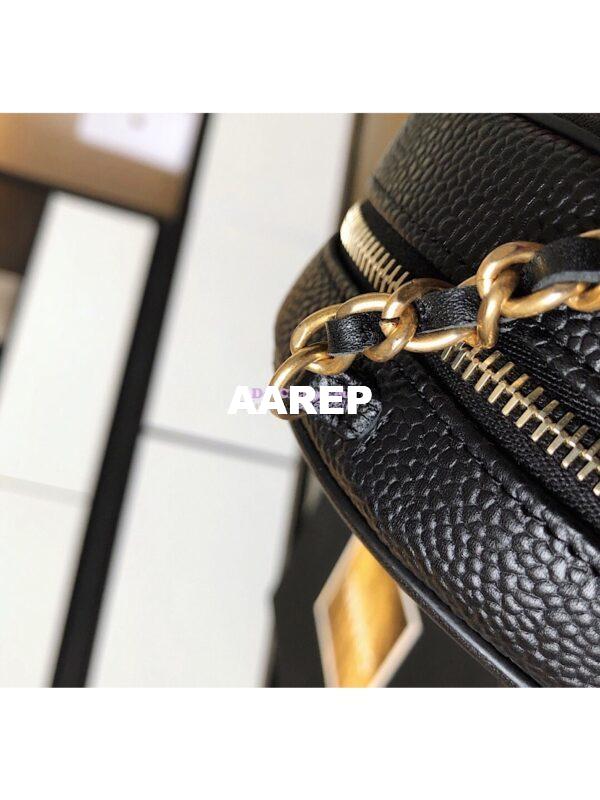 Replica Chanel CC Filigree Round Clutch Chain Bag A81599 Black 10