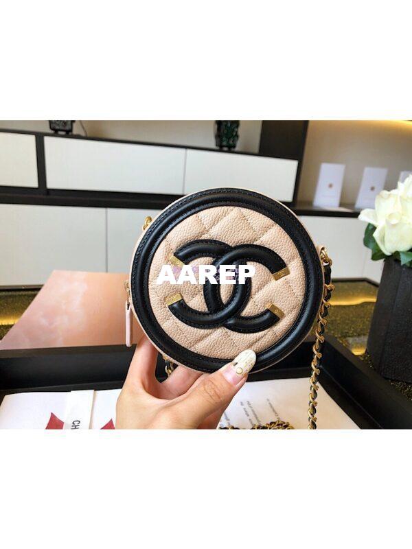 Replica Chanel CC Filigree Round Clutch Chain Bag A81599 Beige 4