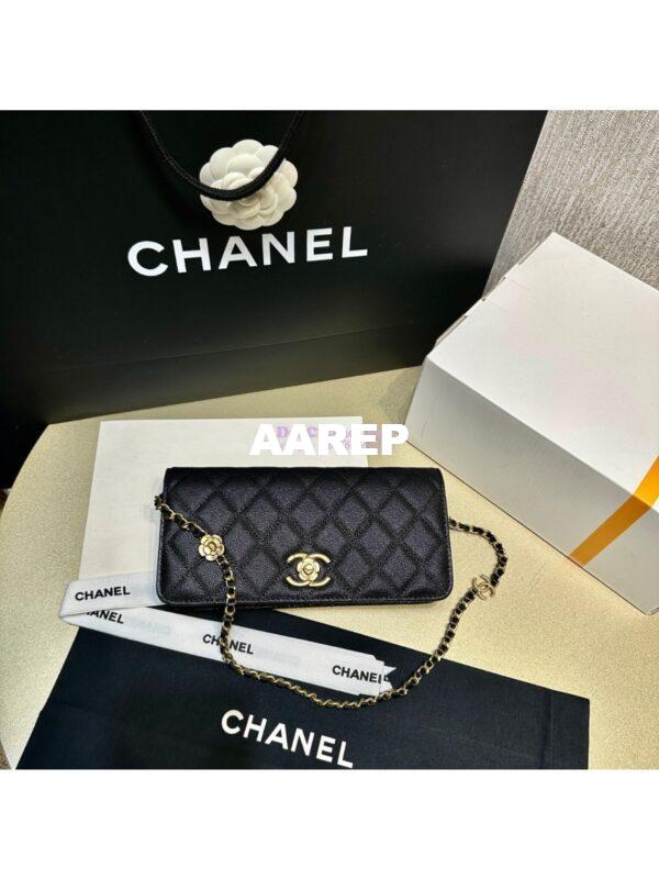 Replica Chanel 24SS Camellia Clutch With Chain in Shiny Grained Calfskin AP3581 3