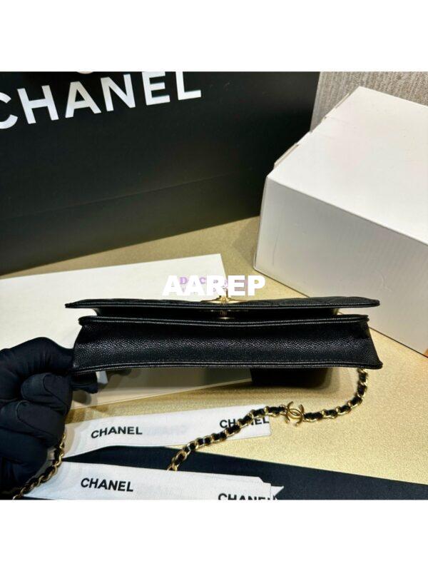 Replica Chanel 24SS Camellia Clutch With Chain in Shiny Grained Calfskin AP3581 11