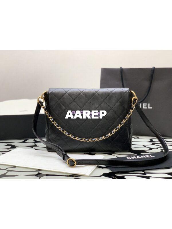 Replica Chanel 24SS Large Hobo Handbag Shiny Calfskin AS4668 Black 7