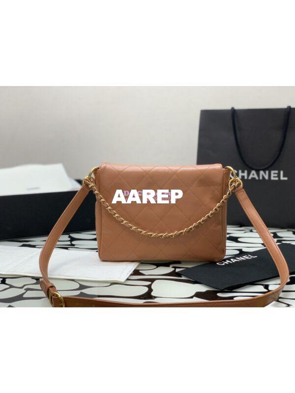 Replica Chanel 24SS Hobo Handbag Shiny Calfskin AS4743 Camel 6