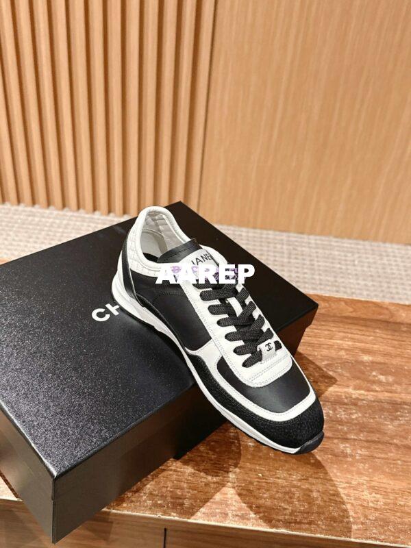 Replica Chanel 25P Unisex Calfskin & Suede Calfskin G46372 White Black 5