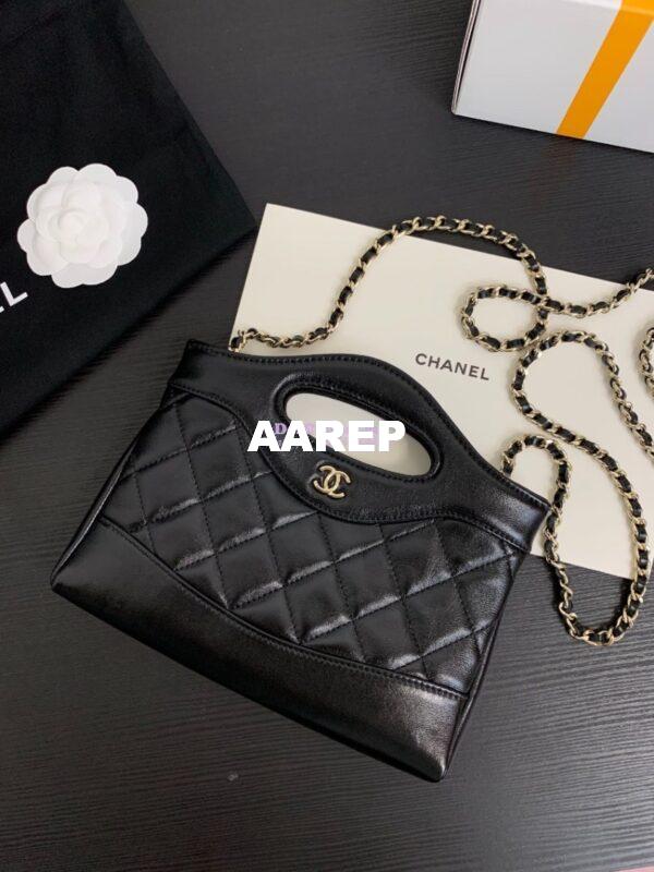 Replica Chanel 24C 31 Mini Shopping Bag Chain Clutch Shiny Lambskin & Gold-Tone Metal AS3656 Black