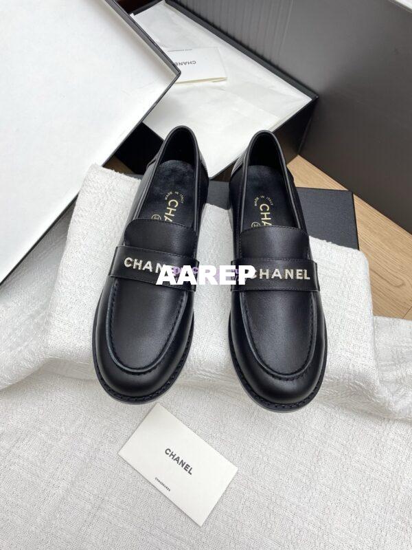 Replica Chanel 25SS Logo Rhinestones Calfskin Moccasins Loafer G37433 Black