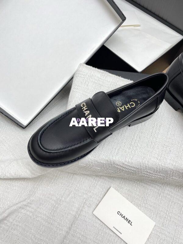 Replica Chanel 25SS Logo Rhinestones Calfskin Moccasins Loafer G37433 Black 3