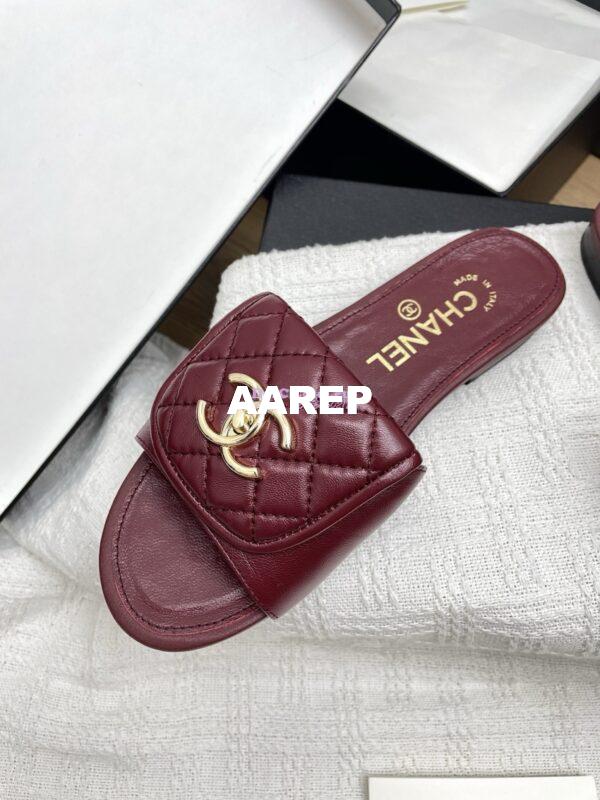 Replica Chanel 25P Quilted Lambskin CC Lock Logo Sandals G46119 Burgundy 4