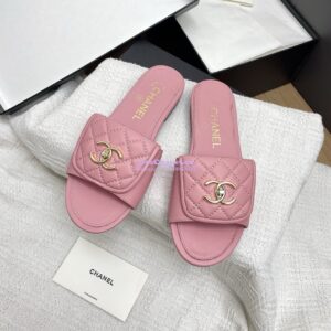 Replica Chanel 25P Quilted Lambskin CC Lock Logo Sandals G46119 Pink