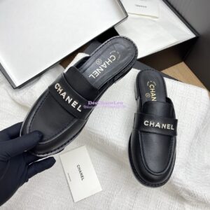 Replica CHANEL 25SS LOGO RHINESTONES CALFSKIN MULES G37432 BLACK 2