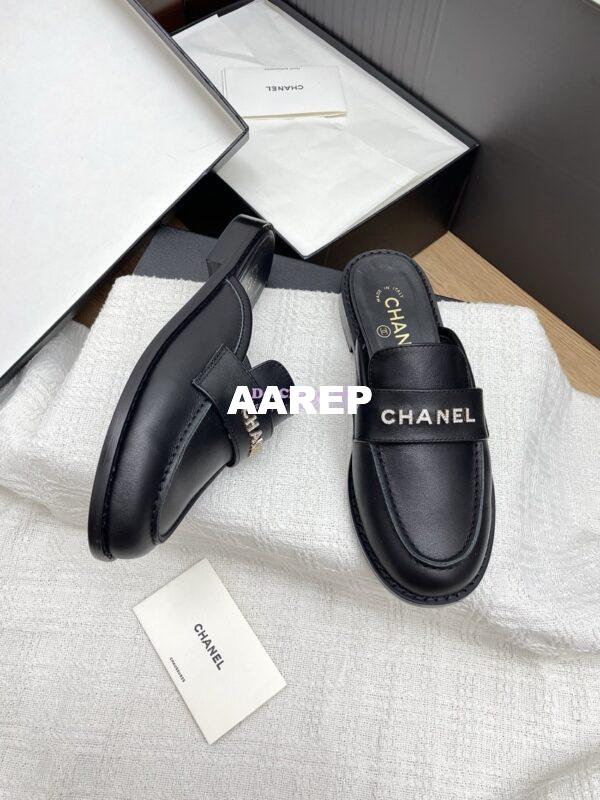 Replica CHANEL 25SS LOGO RHINESTONES CALFSKIN MULES G37432 BLACK 9