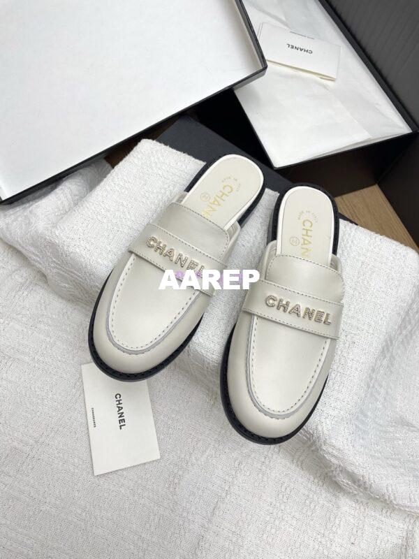 Replica CHANEL 25SS LOGO RHINESTONES CALFSKIN MULES G37432 WHITE 3
