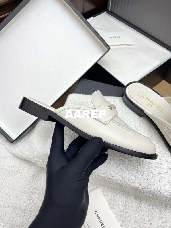 Replica CHANEL 25SS LOGO RHINESTONES CALFSKIN MULES G37432 WHITE 10