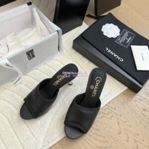 Replica Chanel Lambskin and Grossgrain Mules with Peals Heel 8.5cm G46350 Black 2