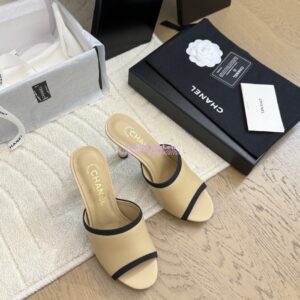 Replica Chanel Lambskin and Grossgrain Mules with Pearls Heel 8.5cm G46350 Beige