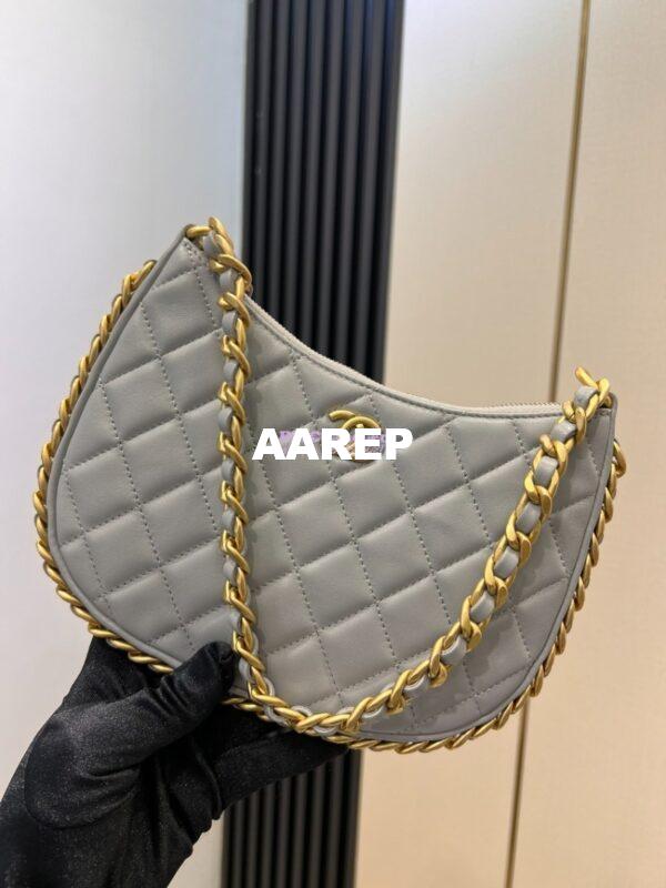 Replica Chanel Hobo Handbag in Shiny Crumpled Lambskin AS4378 Grey 4