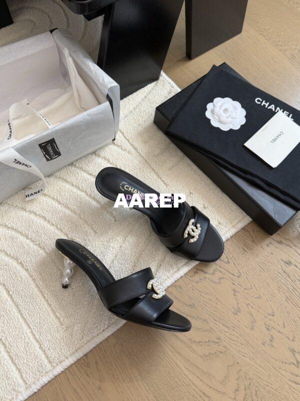 Replica Chanel 25SS CC Pearls Mules with Pearls Heel 50mm Calfskin Black G46484 10