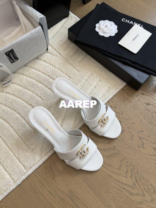 Replica Chanel 25SS CC Pearls Mules with Pearls Heel 50mm Calfskin White G46484 9