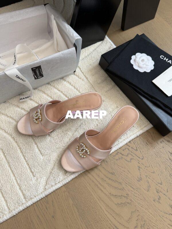 Replica Chanel 25SS CC Pearls Mules with Pearls Heel 50mm Satin Pink G46484 3