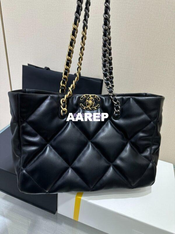 Replica Chanel 19 Bag Lambskin Shopping Bag AS3660 Black 3