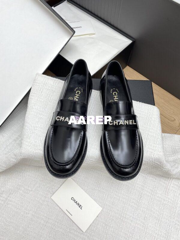 Replica Chanel 25SS Logo Rhinestones Brushed Calfskin Moccasins Loafer G37433 Black