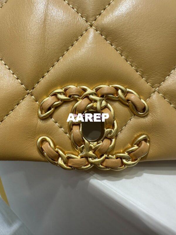 Replica Chanel 24FW Aged Calfskin Flap Chain Bag AS4423 Beige 6