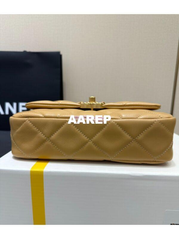Replica Chanel 24FW Aged Calfskin Flap Chain Bag AS4423 Beige 13