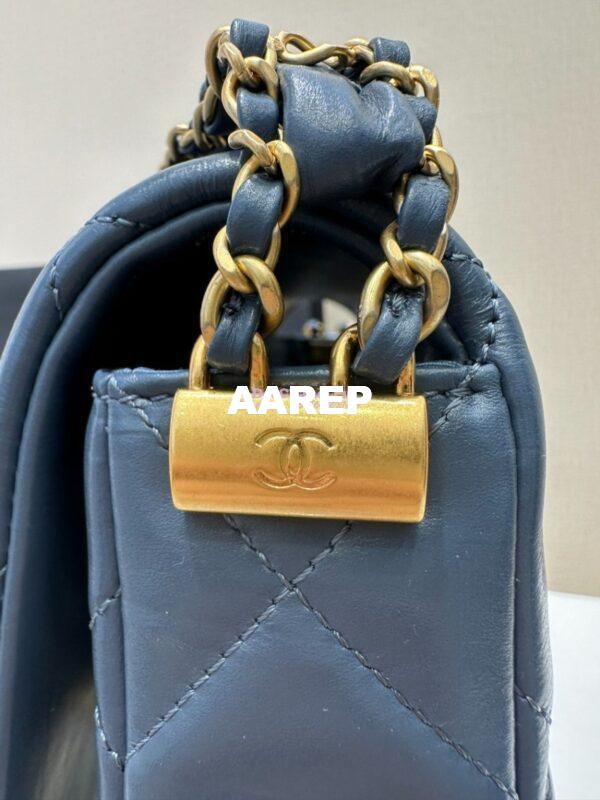 Replica Chanel 24FW Aged Calfskin Flap Chain Bag AS4423 Denim 6