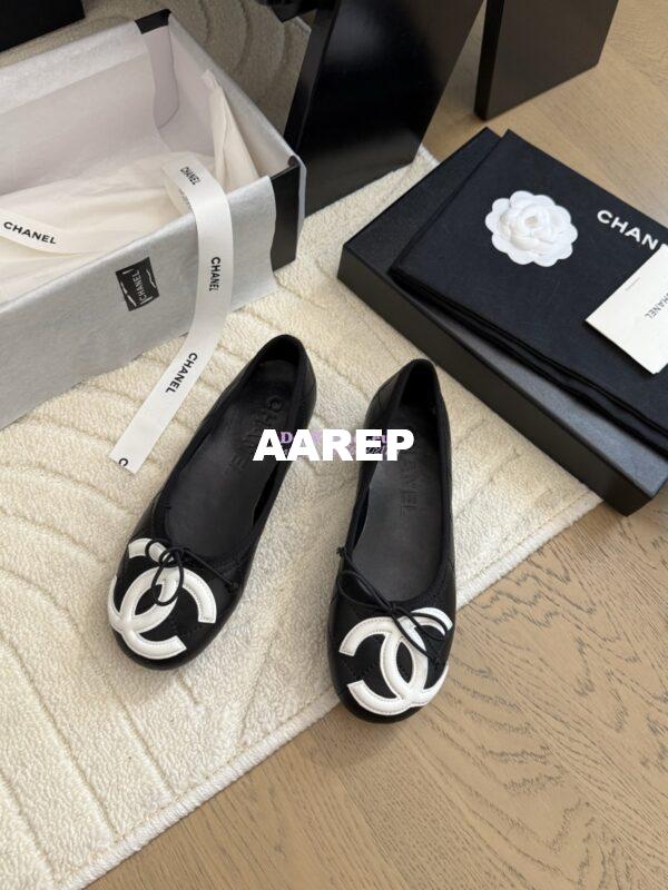 Replica Chanel Vintage CC Quilted Cambon Ballerina G24712 Black White 2