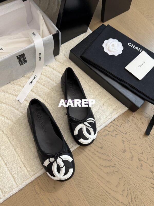 Replica Chanel Vintage CC Quilted Cambon Ballerina G24712 Black White 3