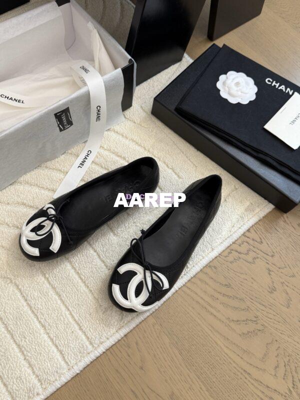 Replica Chanel Vintage CC Quilted Cambon Ballerina G24712 Black White 4